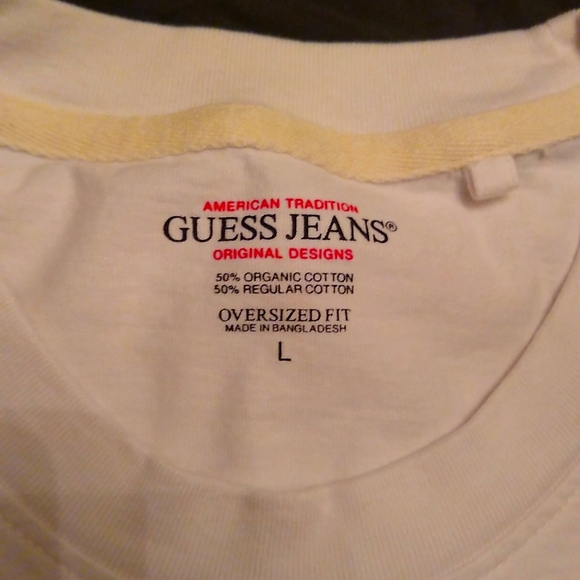 Guess Oversized White Tee - Picture 2 of 8